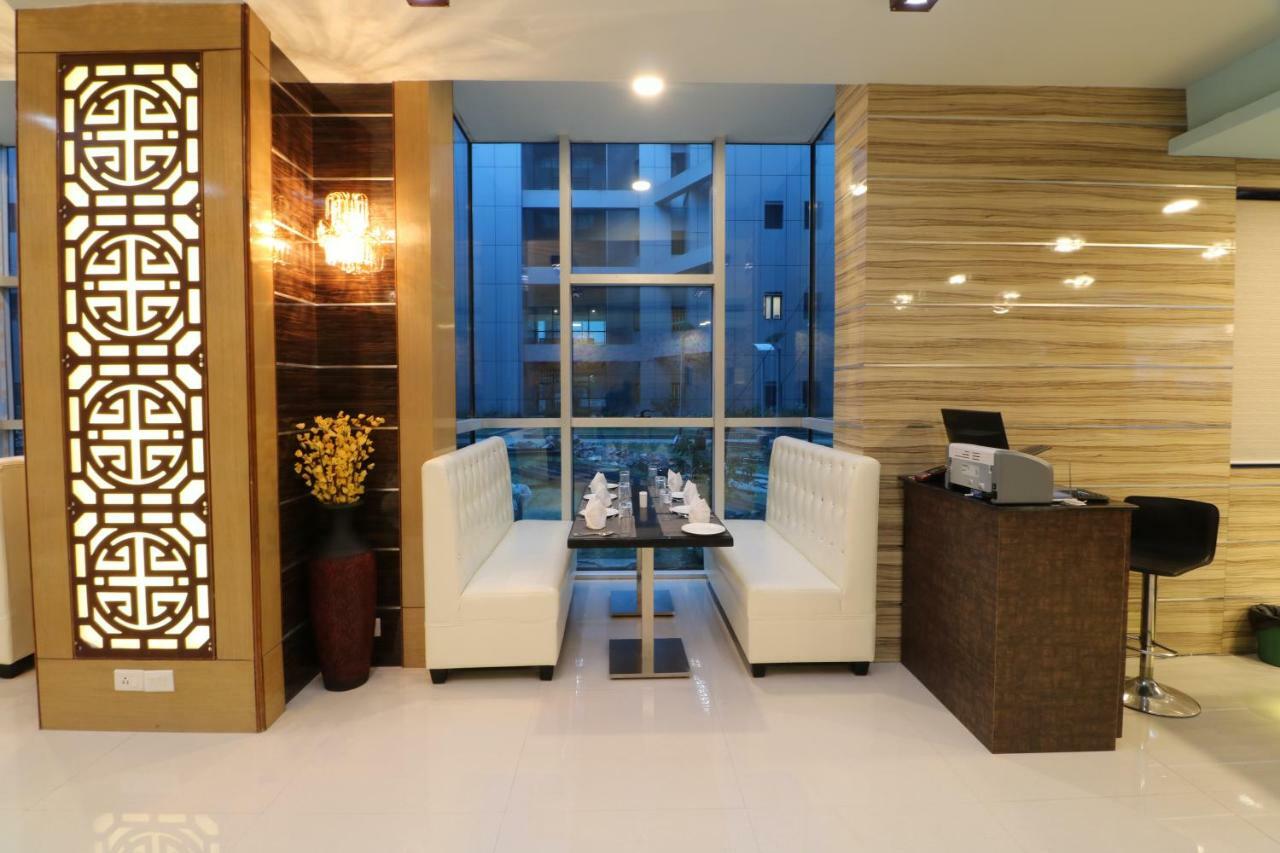 Aristocrat Hotel Calcutta  Esterno foto